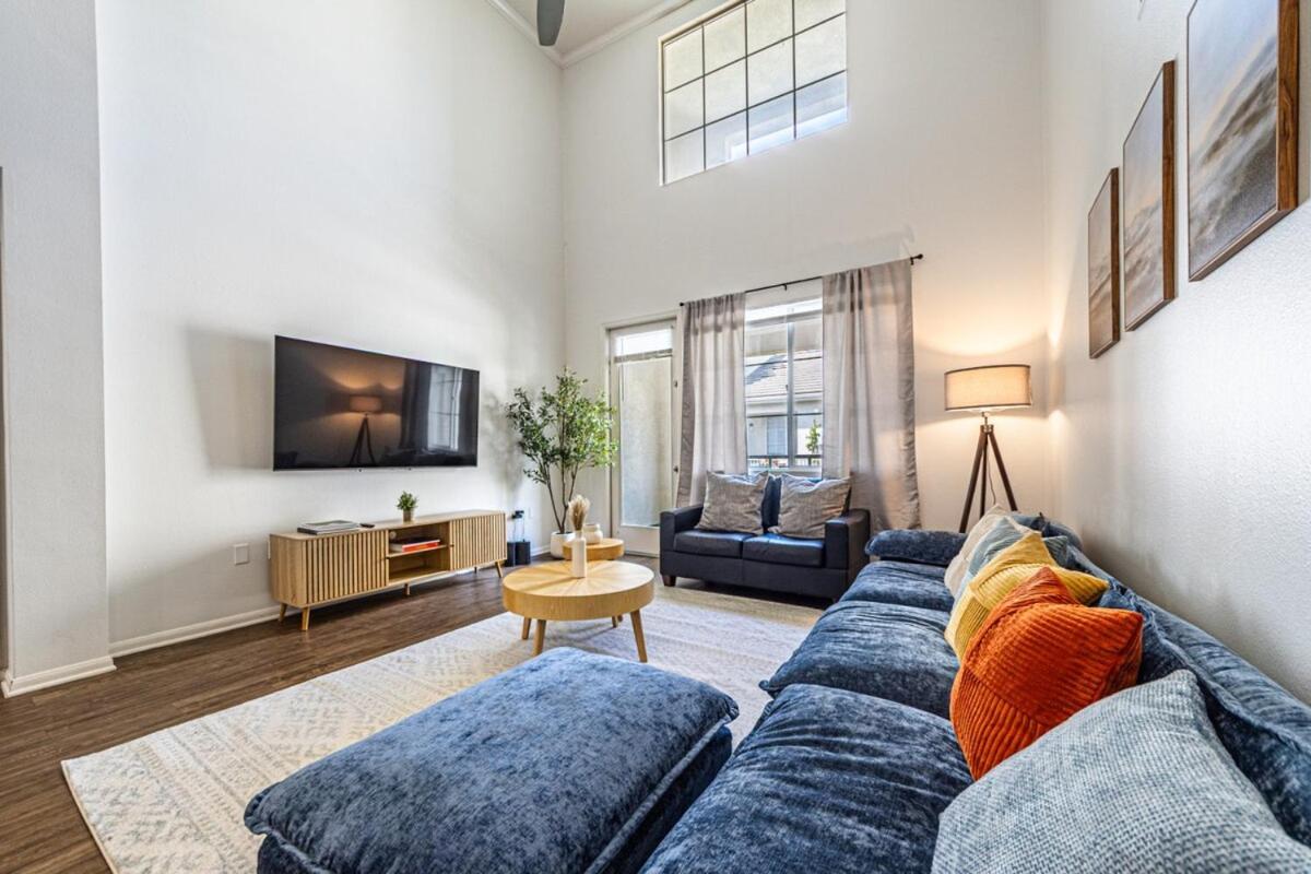 For Everyone! Huge 4br Townhouse In Venice *