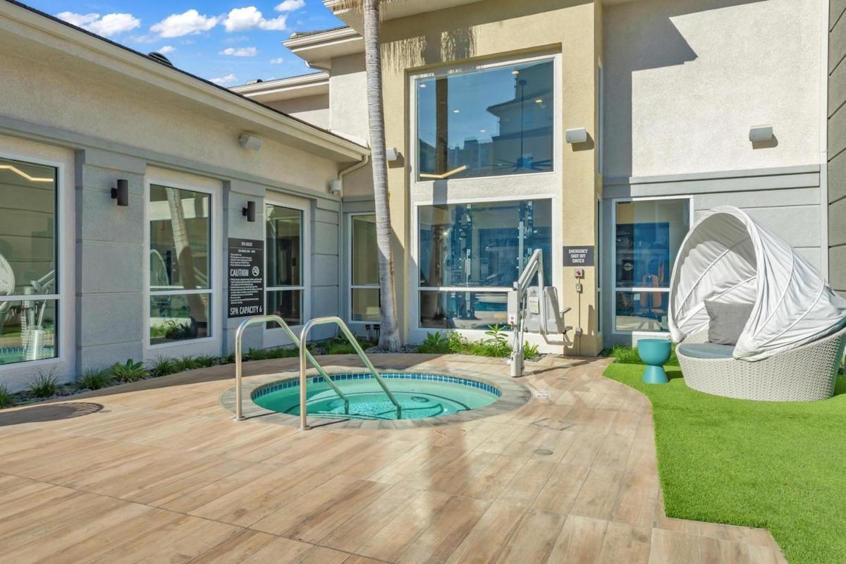For Everyone! Huge 4br Townhouse In Venice *